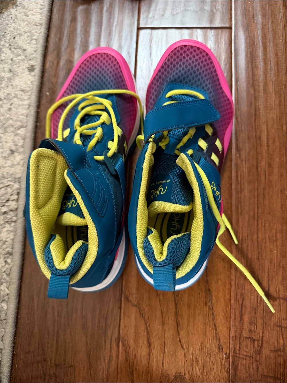 Blue and Pink Ryland Athletic Sneakers with Yellow Accents